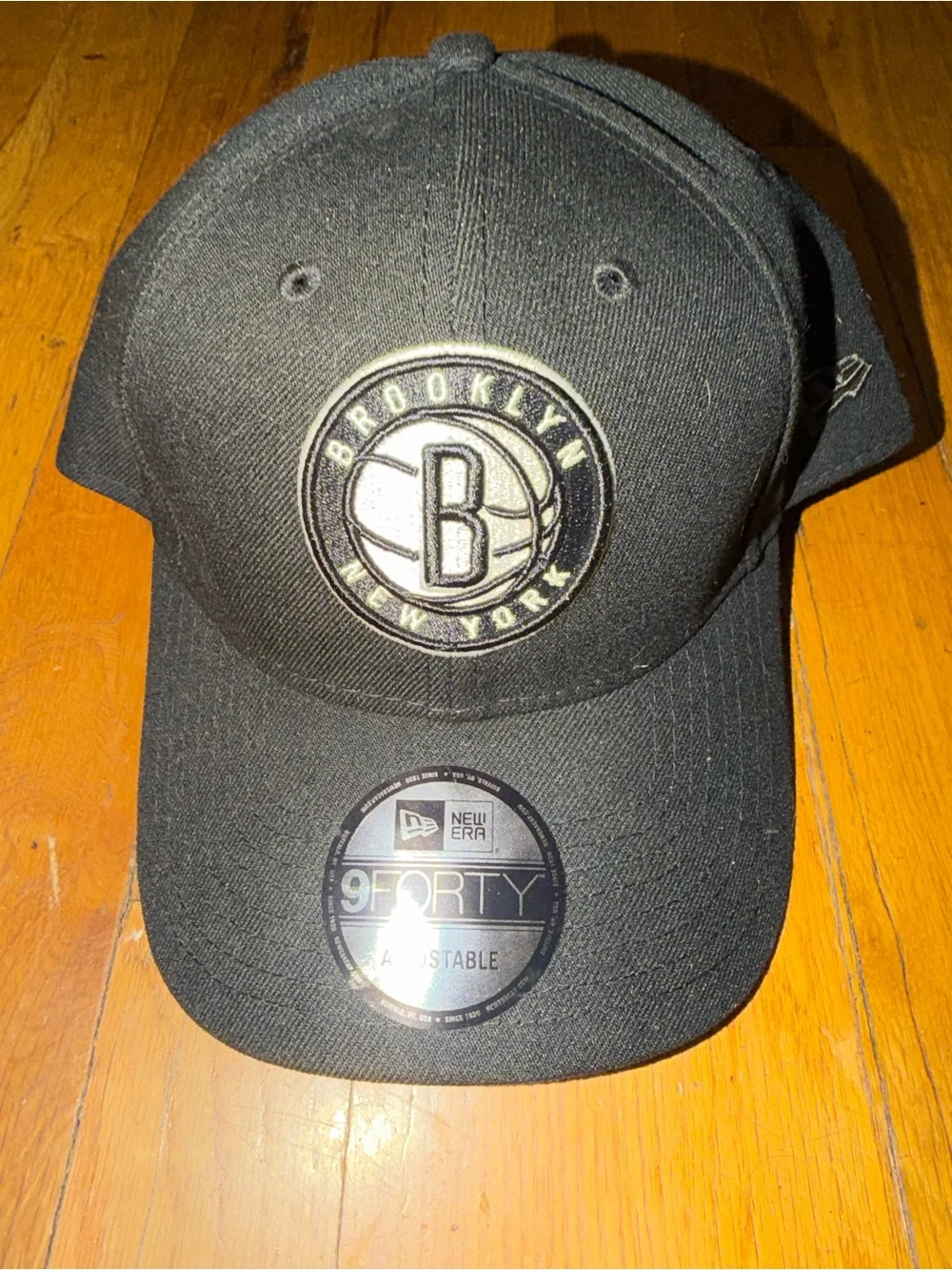 New Era Brooklyn Nets Black 9FORTY Adjustable Hat - NEW